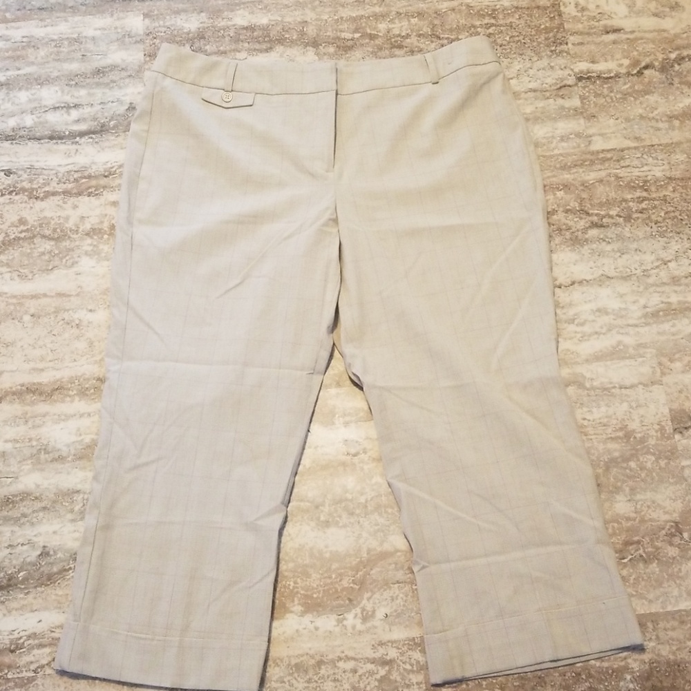 New York and company dress capri